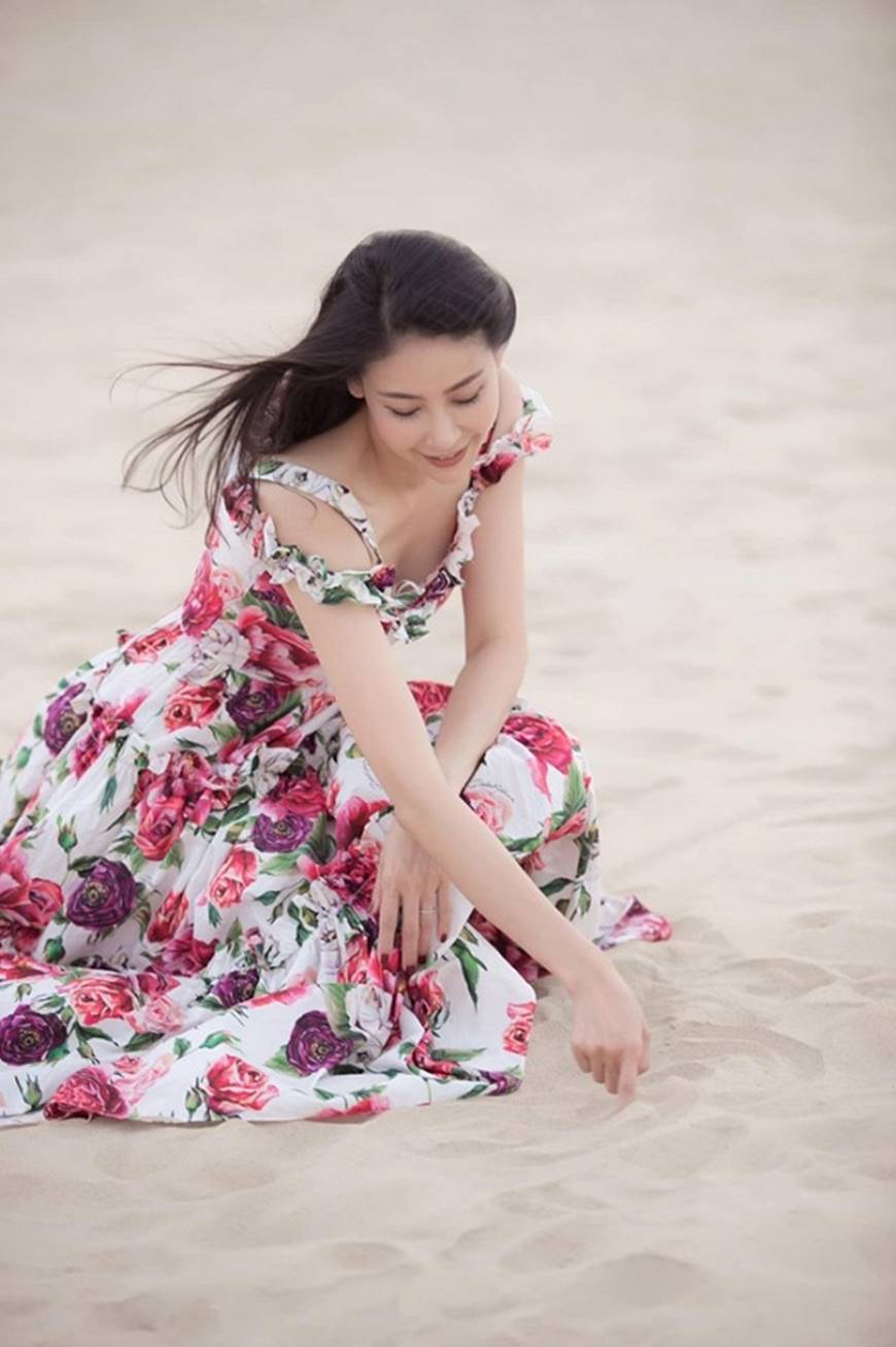 Nhan sắc chim sa cá lặn của Hoa hậu Hà Kiều Anh ở tuổi 43-7