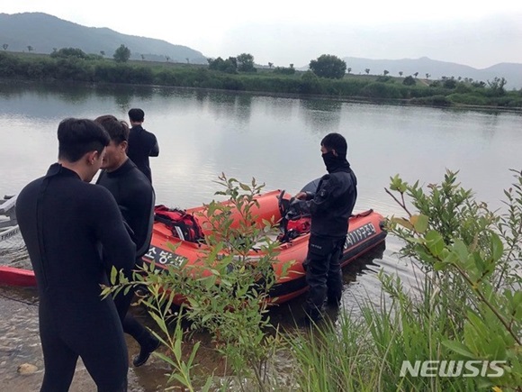 Tìm thấy thi thể không đầu trên sông Hàn nghi liên quan đến vụ án giết người phân xác tàn độc, vài ngày sau hung thủ bất ngờ đến tự thú-3