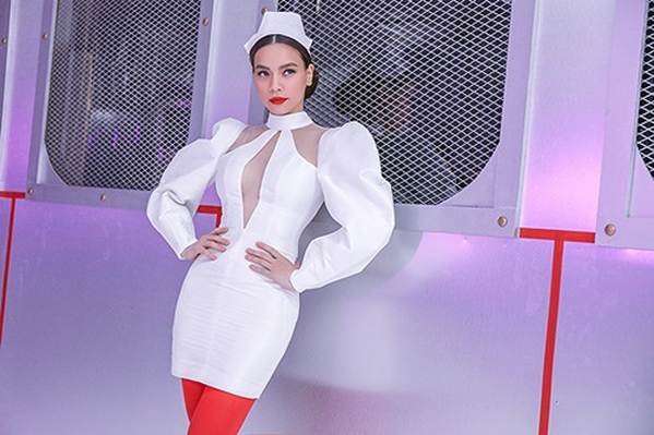 Thời trang khoe ‘da thịt’ gây sốc của Hồ Ngọc Hà trong MV mới-4