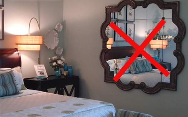 5 lỗi phong thuỷ phòng ngủ cực hung mà nhiều nhà vẫn thường mắc phải, bảo sao tiền tài cứ bốc hơi mãi mãi-1