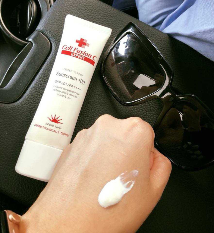 Dù nắng hay mưa thì da cũng chẳng lo lão hóa nhờ 5 loại kem chống nắng ráo mịn, thấm nhanh tuyệt đối-4