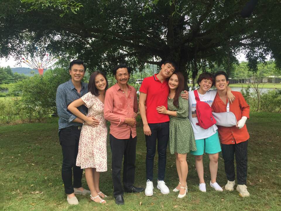 Ông Sơn thuận miệng tiết lộ Về nhà đi con sẽ có phần 2, khán giả sắp được gặp lại gia đình quốc dân?-1