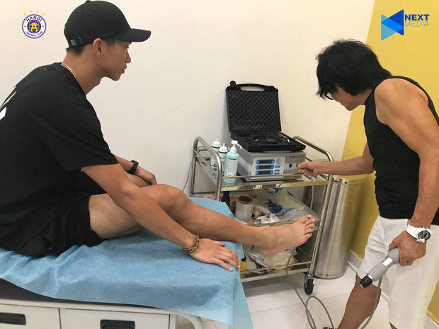 Văn Hậu lạc quan dù bỏ lỡ trận đấu với Thái Lan cùng ĐT Việt Nam: Chấn thương là điều bình thường, may chỉ nghỉ 4-5 tuần-1
