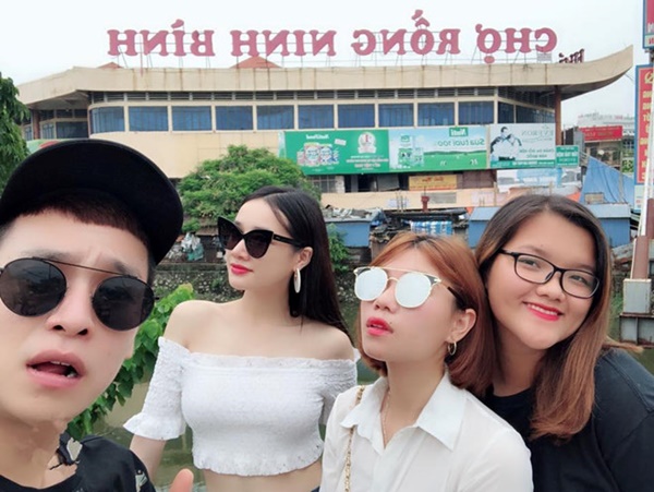 Nhã Phương mặc gây tranh cãi hơn sau khi sinh con đầu lòng-9