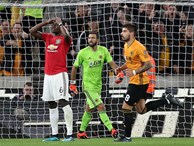 Pogba đá hỏng penalty, Man United đánh rơi chiến thắng trước Bầy sói