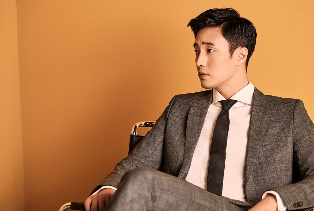 So Ji Sub và tình yêu ở tuổi 42: Sau 20 năm chờ đợi cuối cùng cũng đã đủ dũng khí để yêu đương, chân chính bảo vệ người con gái của riêng mình-1