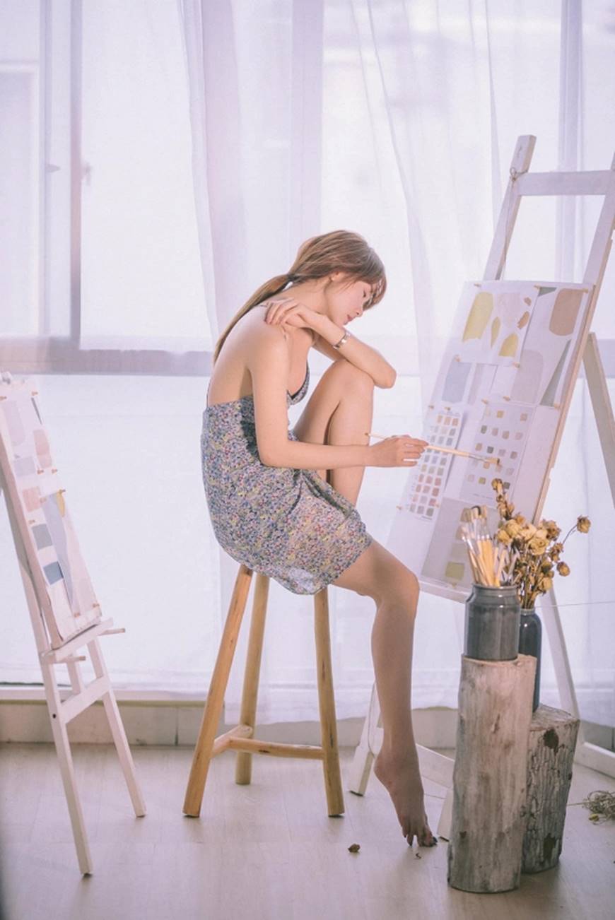 Vẻ đẹp mong manh của Minh Hằng dù đã vượt ngưỡng 30-4