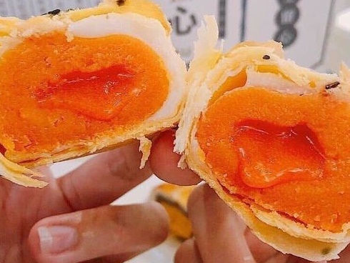 Máu của người đàn ông chuyển màu trắng như sữa, suýt đột tử vì sai lầm khi ăn bánh Trung thu-3