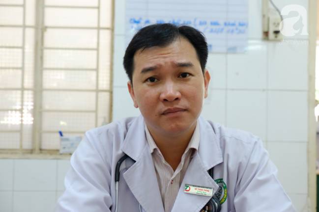 Vừa nói tôi đã khám rồi”, bác sĩ khoa Cấp cứu liền bị người nhà bệnh nhân xông vô đánh thẳng vào đầu-1