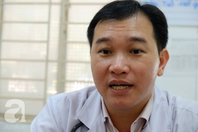 Vừa nói tôi đã khám rồi”, bác sĩ khoa Cấp cứu liền bị người nhà bệnh nhân xông vô đánh thẳng vào đầu-15