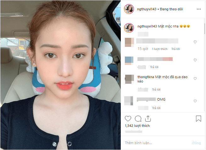 Khoe mặt mộc đắp cả tấn phấn chưa đủ, Thúy Vi còn bung cúc áo lộ ngực phản cảm-2