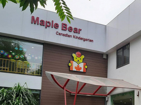 Sau vụ việc cô giáo nhốt trẻ vào tủ, cơ sở Maple Bear thông báo đóng cửa-2