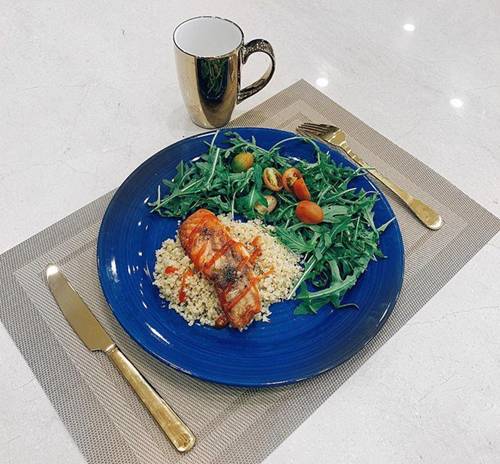 Cớ sao cả dàn mỹ nhân đình đám showbiz Việt bỏ cơm để ăn thứ hạt lạ lẫm này?-3