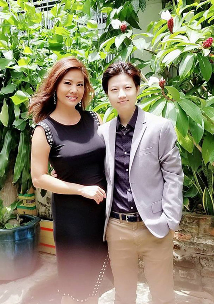 Nữ ca sĩ Việt 3 đời chồng khoe bikini nóng bỏng ở tuổi 46-13