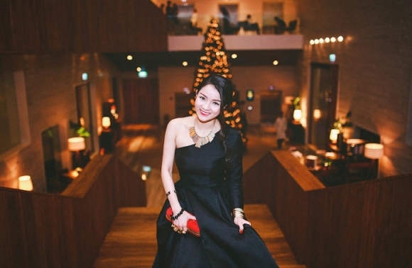 Siêu vòng một” Thủy Top: Là tiểu thư cành vàng lá ngọc trong gia đình trâm anh thế phiệt-2