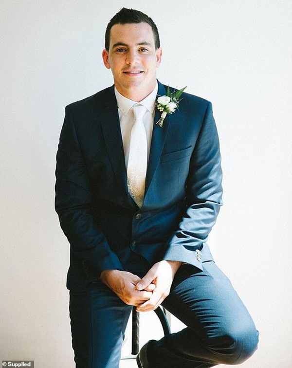 Chồng vừa qua đời vài tiếng, vợ làm điều không tưởng khiến ai cũng bất ngờ-2