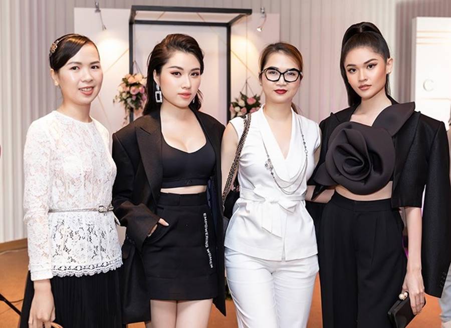 Á hậu Thuỳ Dung lột xác với phong cách táo bạo, khoe lưng trần quyến rũ-11