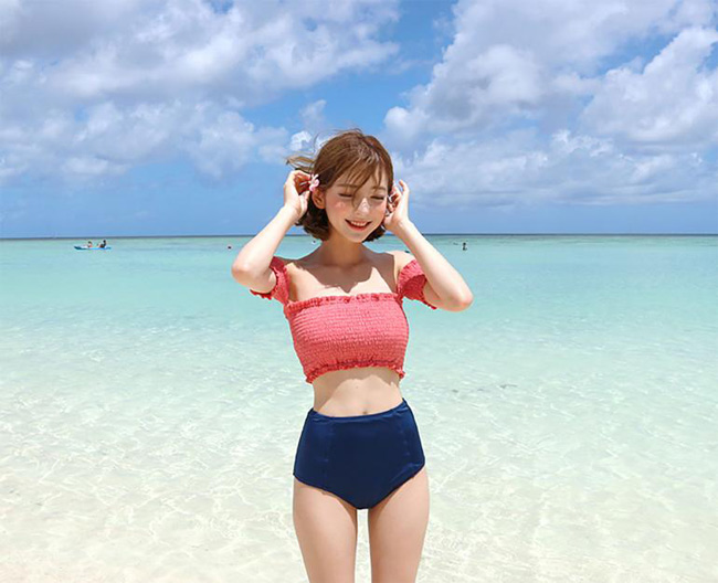 Mặt học sinh thân hình bốc lửa, cô gái khiến hàng triệu người si mê-14