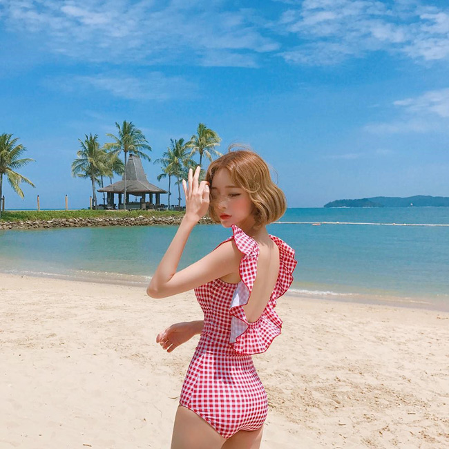 Mặt học sinh thân hình bốc lửa, cô gái khiến hàng triệu người si mê-16