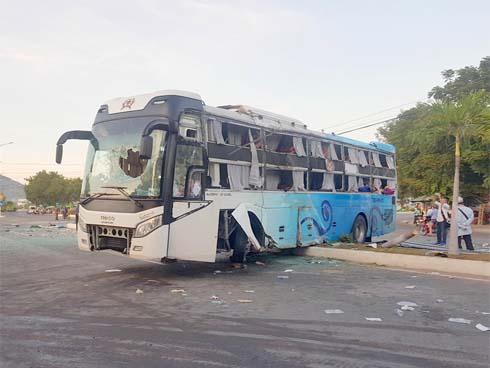 Nạn nhân xe Phương Trang: Người văng khắp nơi, la hét thất thanh-3