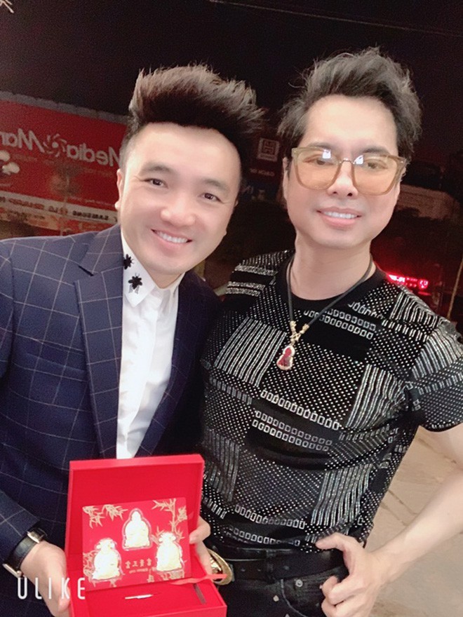 Cuộc sống của Ngọc Sơn ở tuổi 51: Cô đơn lẻ bóng, để mẹ ruột giữ toàn bộ tiền-4