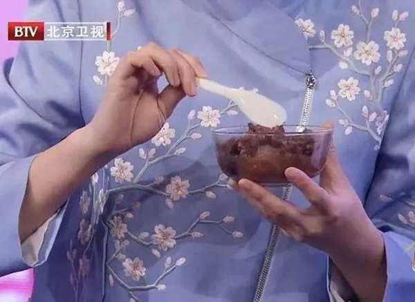 Bác sĩ 98 tuổi chia sẻ bí quyết trường thọ nhờ 2 món đơn giản và một việc mỗi sáng-2