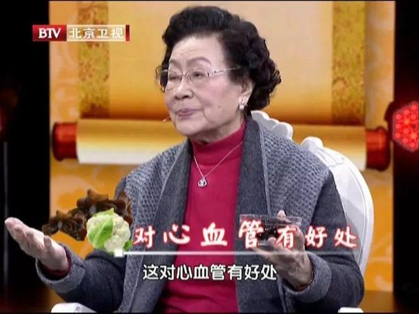 Bác sĩ 98 tuổi chia sẻ bí quyết trường thọ nhờ 2 món đơn giản và một việc mỗi sáng-5