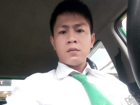 Tài xế taxi Mai Linh gây tai nạn, chở bé gái 11 tuổi xuống biển lúc tối muộn