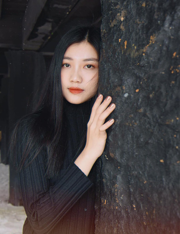 Nhìn là ghét trong phim nhưng tiểu tam Trà (Hoa hồng trên ngực trái) ngoài đời hóa ra xinh đẹp, sexy tới cỡ này-2