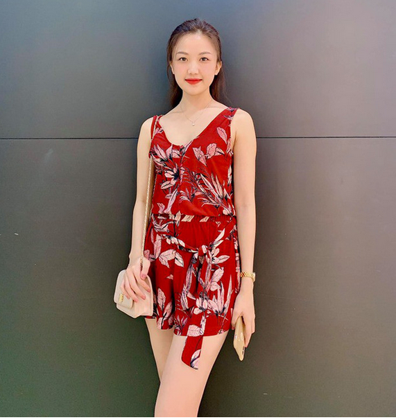 Nhìn là ghét trong phim nhưng tiểu tam Trà (Hoa hồng trên ngực trái) ngoài đời hóa ra xinh đẹp, sexy tới cỡ này-9