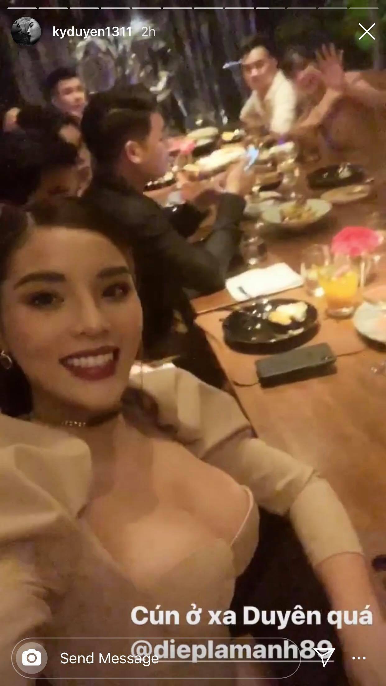 Hốt hoảng trước vòng 1 to không tưởng” của Kỳ Duyên trong khoảnh khắc chúc mừng sinh nhật bạn thân-1