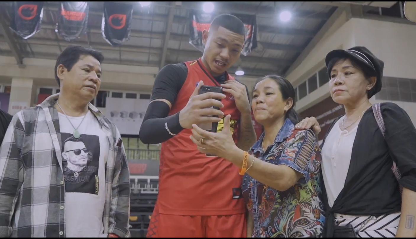Cầu thủ bóng rổ Việt kiều Richard Nguyễn và câu chuyện hành trình trở về nhà đầy nước mắt-5
