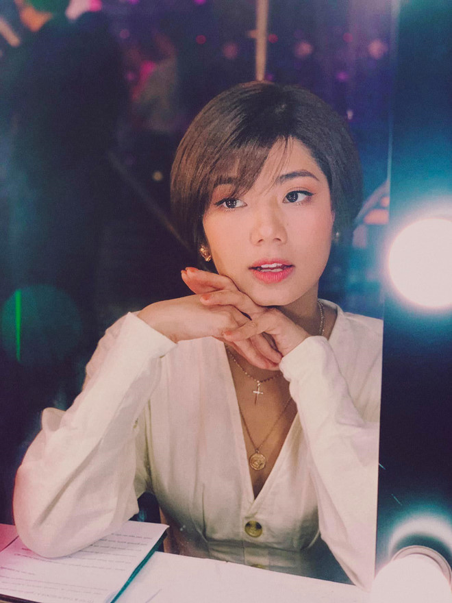 Nhan sắc người yêu tin đồn của Tim sau khi ly hôn Trương Quỳnh Anh-4