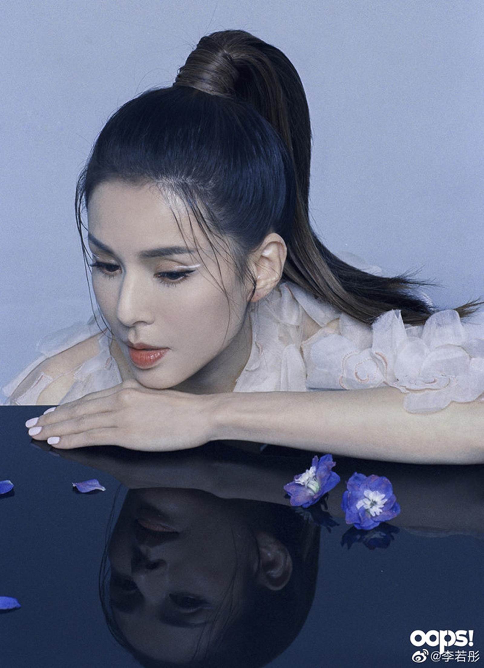 Lý Nhược Đồng hóa thân thành hiệp nữ trong bộ ảnh mới-3