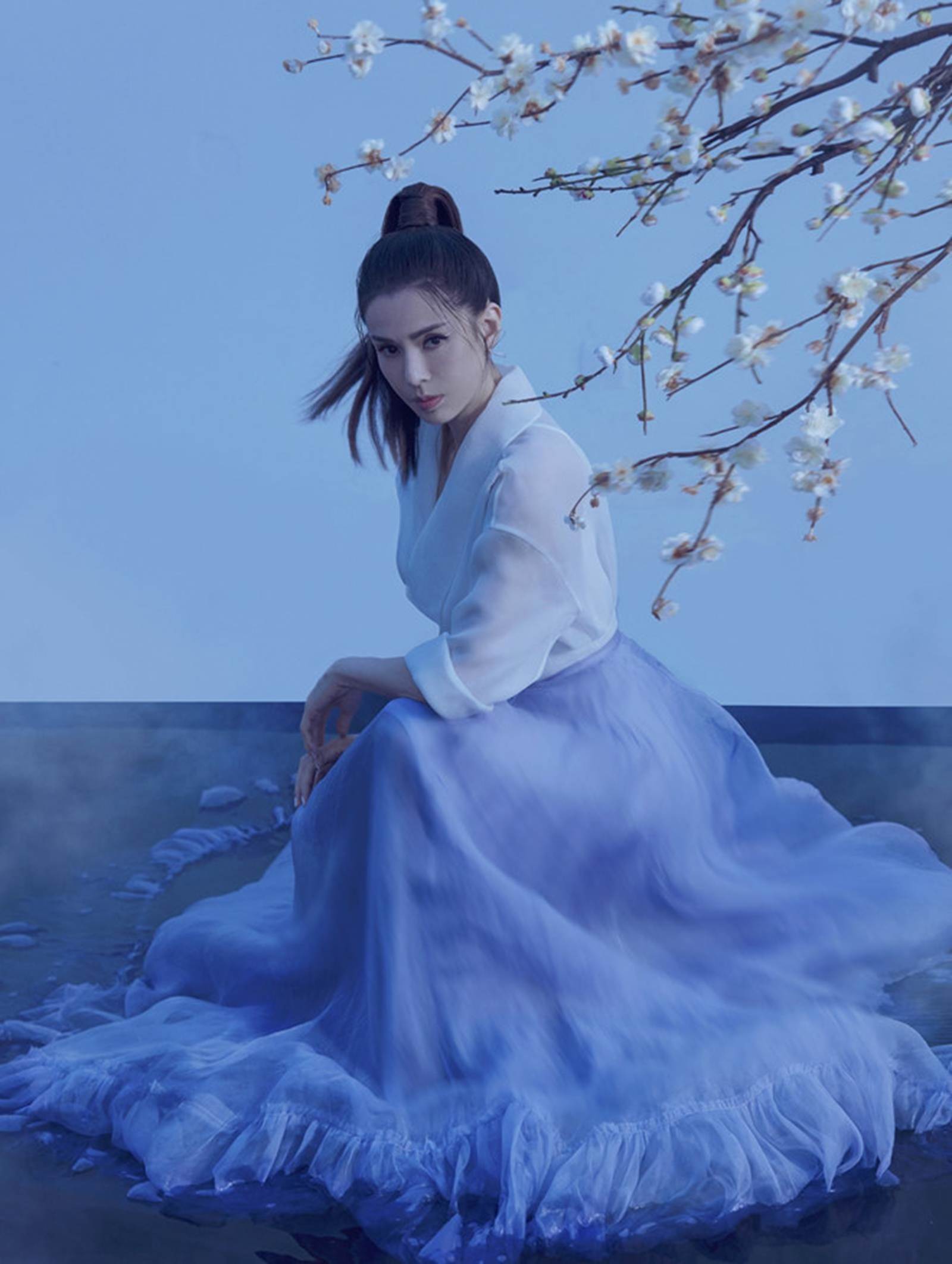 Lý Nhược Đồng hóa thân thành hiệp nữ trong bộ ảnh mới-5