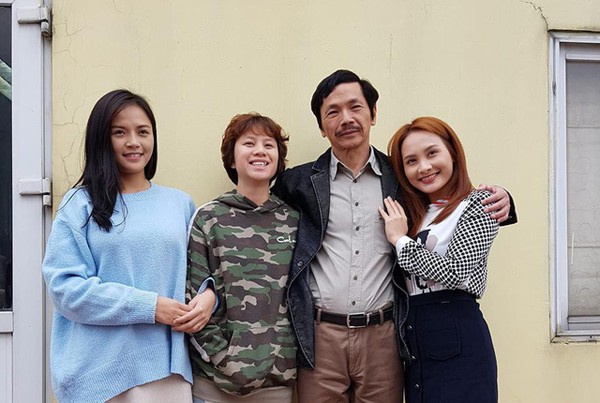 Người phụ nữ tần tảo hiền thục đằng sau thành công của NSƯT Trung Anh Về nhà đi con-1