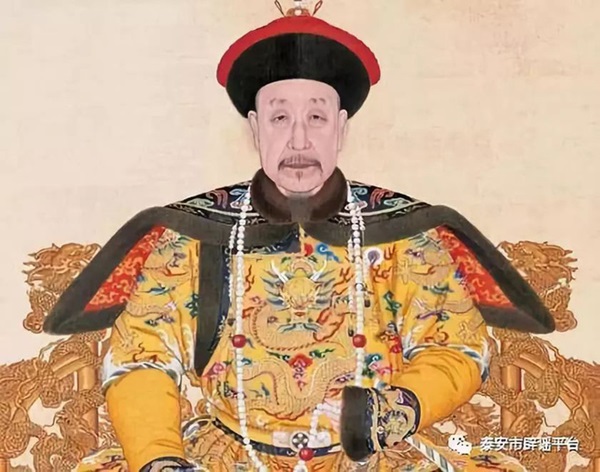 Trở về sau chuyến vi hành, Càn Long vội vã thoái vị vì 1 lời tiên đoán của thầy tướng số-1