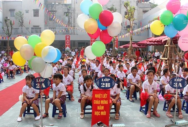 Đồng phục học sinh trước năm học mới: Ngậm đắng!-1