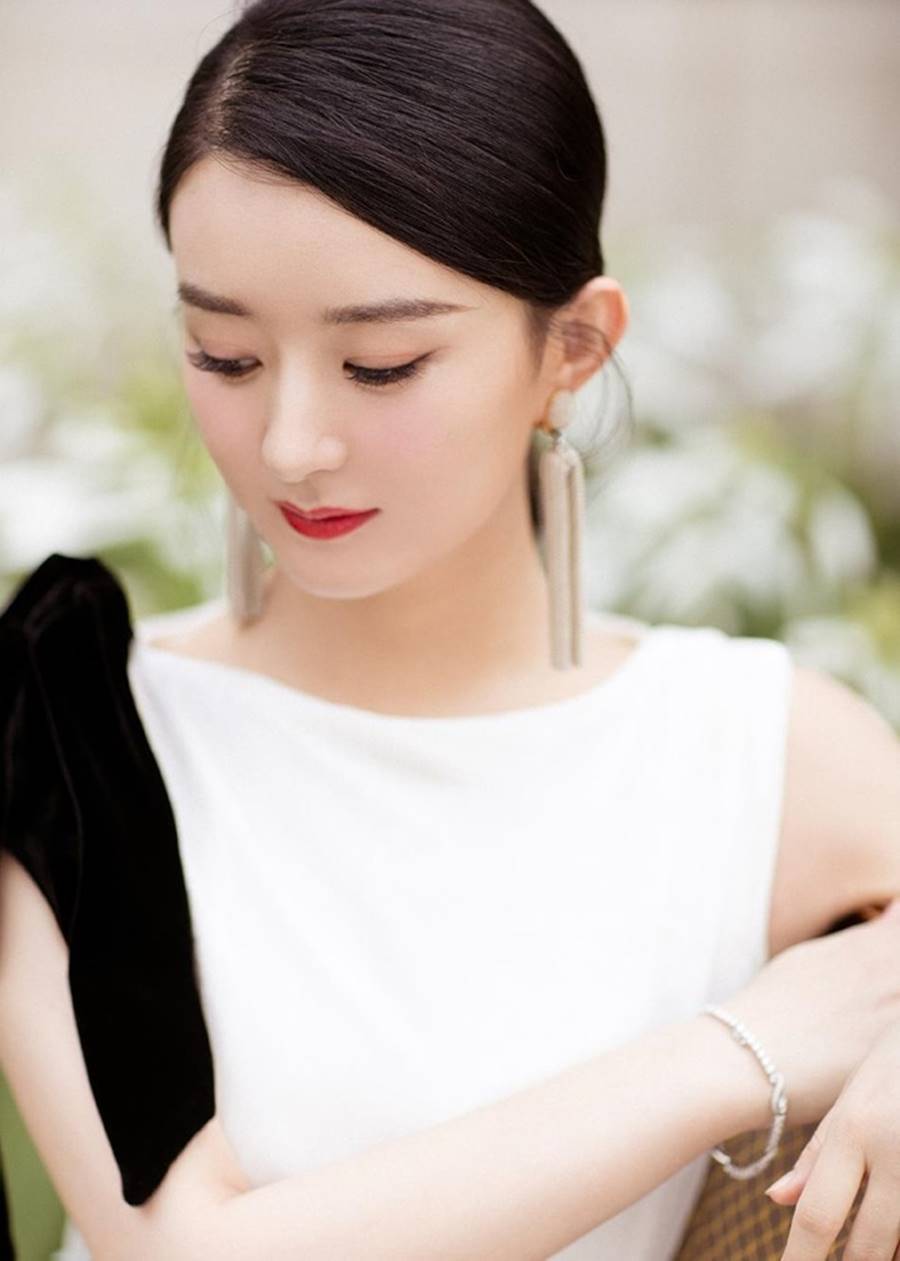 Sở Kiều Triệu Lệ Dĩnh xinh ngất ngây sau 6 tháng sinh con-1