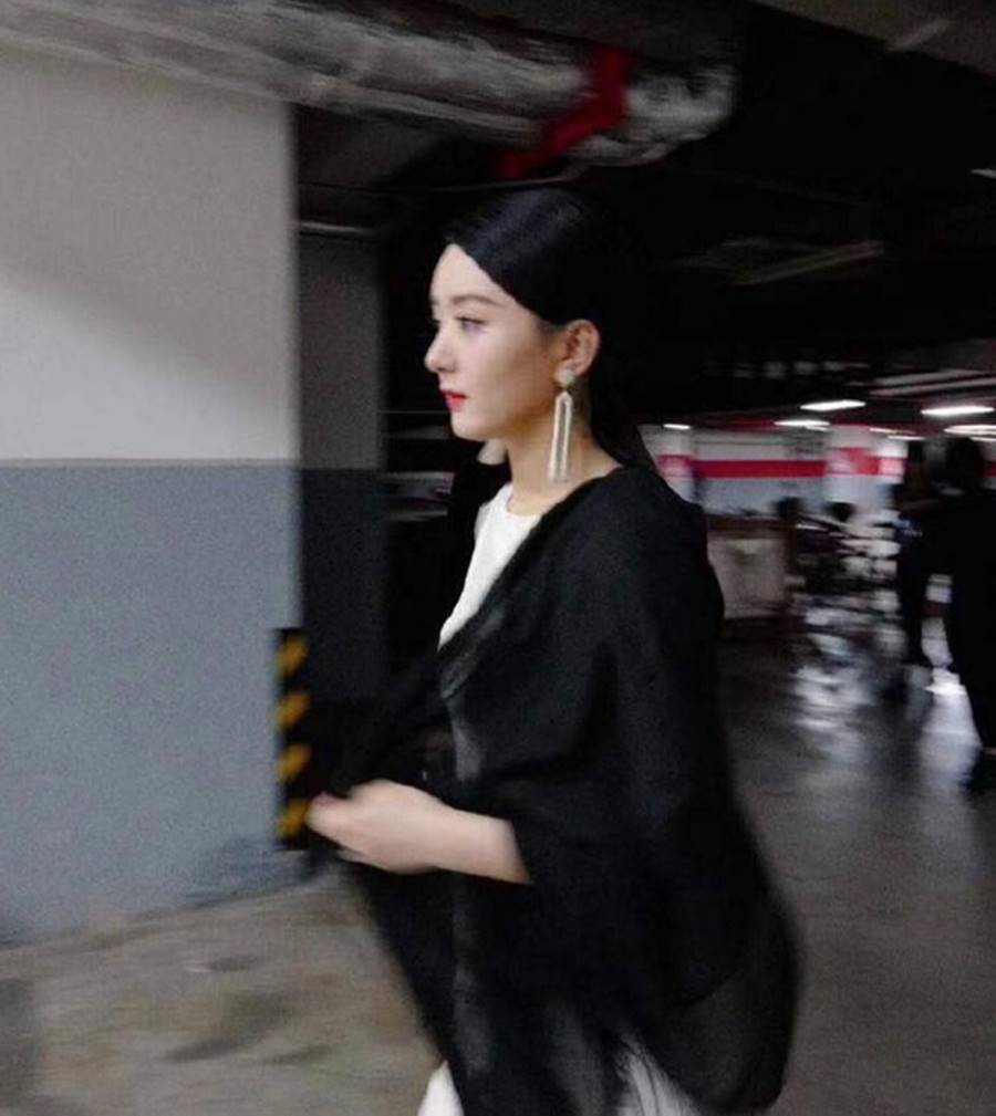 Sở Kiều Triệu Lệ Dĩnh xinh ngất ngây sau 6 tháng sinh con-13