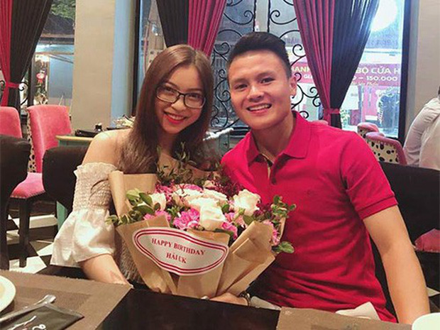 Giữa nghi vấn Quang Hải có tình mới nóng bỏng, Nhật Lê bị soi mượn status sầu não sống ảo không ghi nguồn-1
