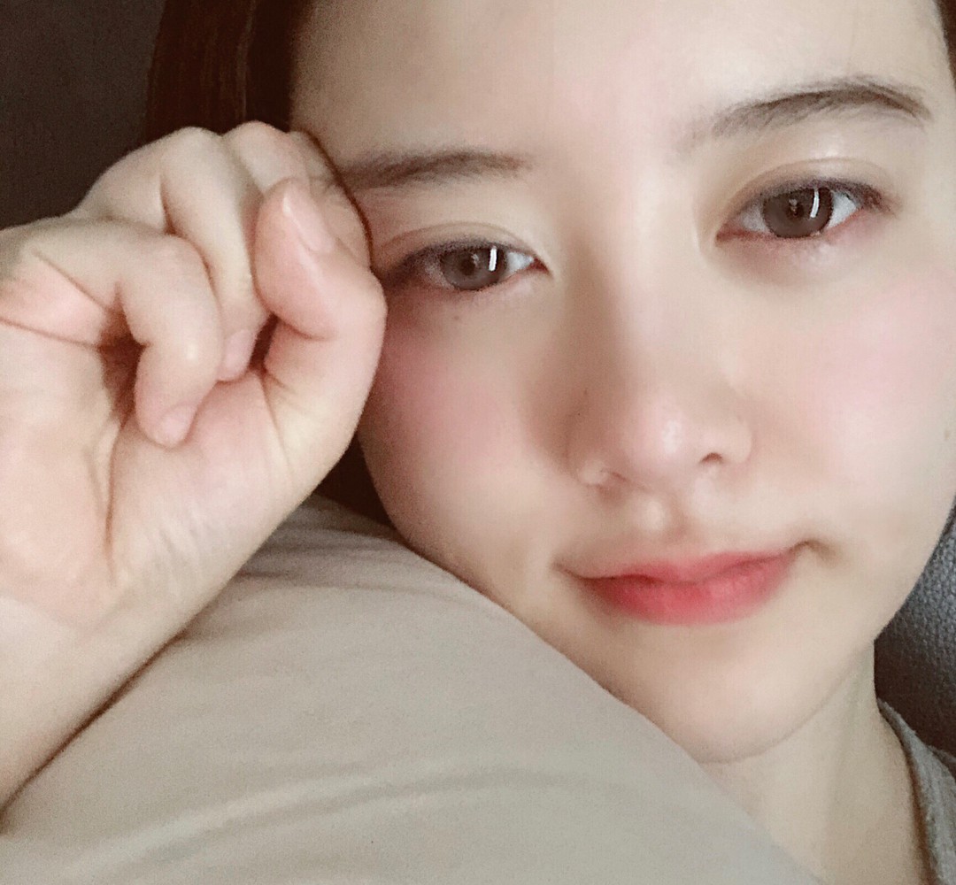 Ngắm làn da đẹp từng milimet của Goo Hye Sun cùng 5 tips skincare cô áp dụng-5