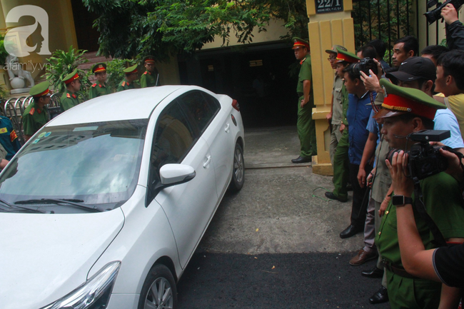 Nguyễn Hữu Linh bị tuyên phạt 18 tháng tù giam cho tội Dâm ô bé gái trong thang máy Sài Gòn-4