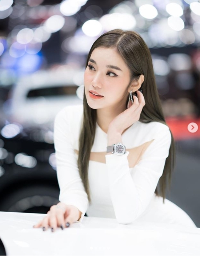 Thiên thần nội y triệu fan Thái Lan quyến rũ mê hồn nhờ môn tập nhà giàu-1