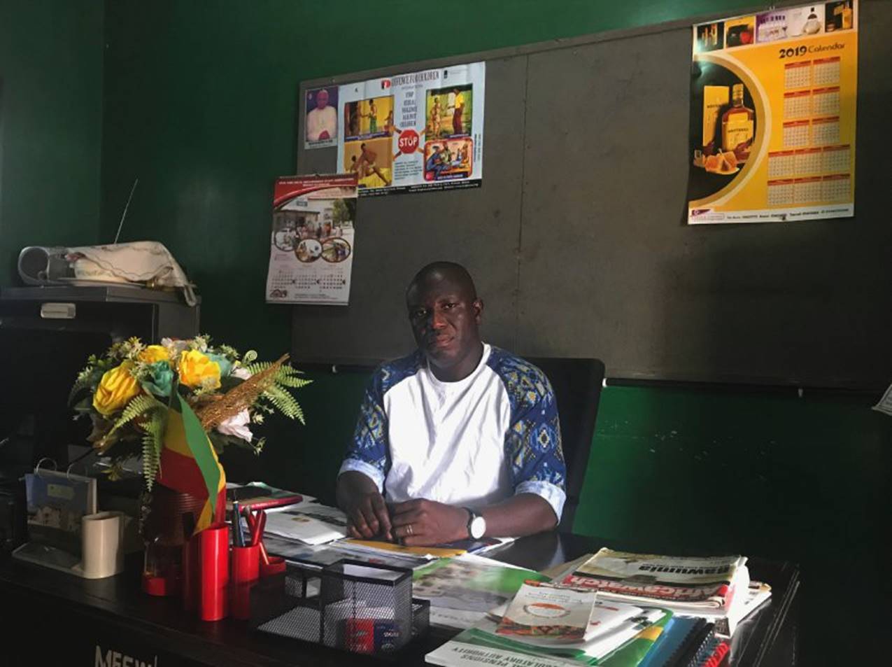 Ngõ cụt cuộc đời những đứa trẻ đứng đường bán thân: Đi ngủ khi mặt trời mọc, thức trắng đêm tiếp khách kiếm tiền, mơ ước nhỏ nhoi là được về với bố mẹ-7