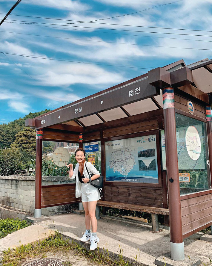 Hậu Về nhà đi con Bảo Thanh, Thu Quỳnh diện đồ đơn giản mà cá tính chẳng thua gì các chân dài Vbiz-1