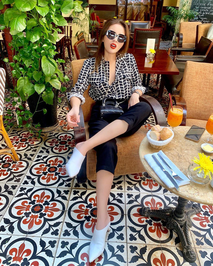 Hậu Về nhà đi con Bảo Thanh, Thu Quỳnh diện đồ đơn giản mà cá tính chẳng thua gì các chân dài Vbiz-5