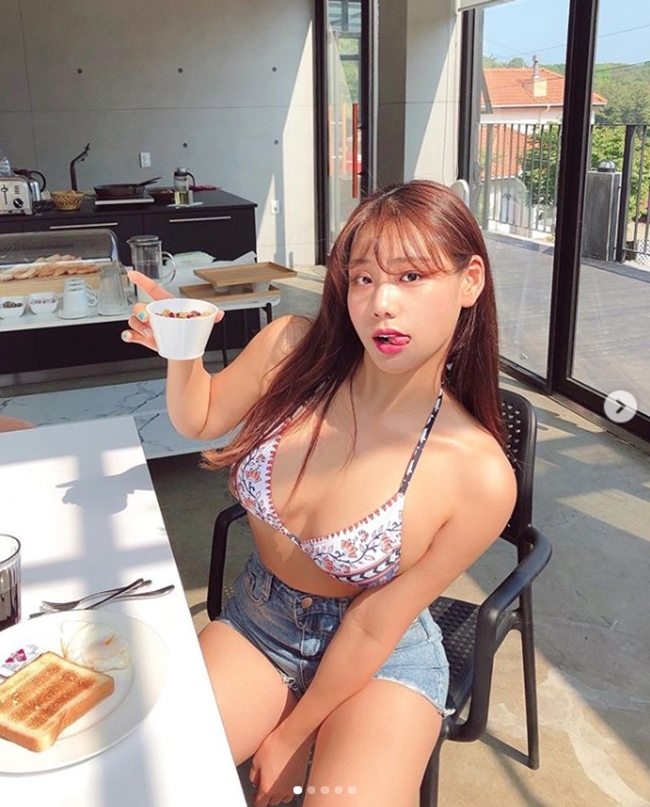 Đẹp lệch chuẩn Hàn, cô gái này vẫn khiến đàn ông ngây ngất-3