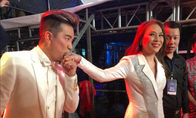 Sự thật Đàm Vĩnh Hưng và Mỹ Tâm lộ ảnh nhạy cảm trong phòng ngủ-12