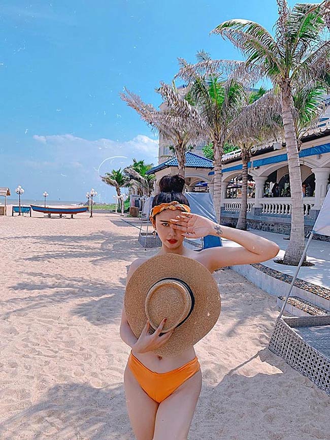 Hậu ly hôn, Trương Quỳnh Anh, Anh Thư mặc táo bạo hết phần thiên hạ-9